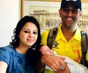 MS Dhoni: Biography| Awards| Stats| Age| Family & More