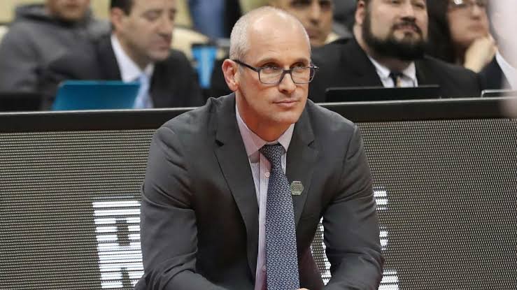 Dan Hurley Net Worth Salary Son Brother Sportsjone   Images 100 