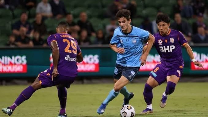 34 Prediksi sydney fc vs perth glory