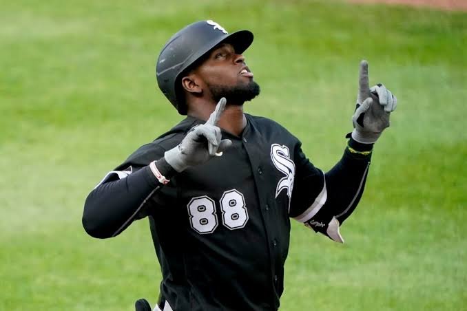 Luis Robert: Net Worth| Contract| Wife| Age| Yankees