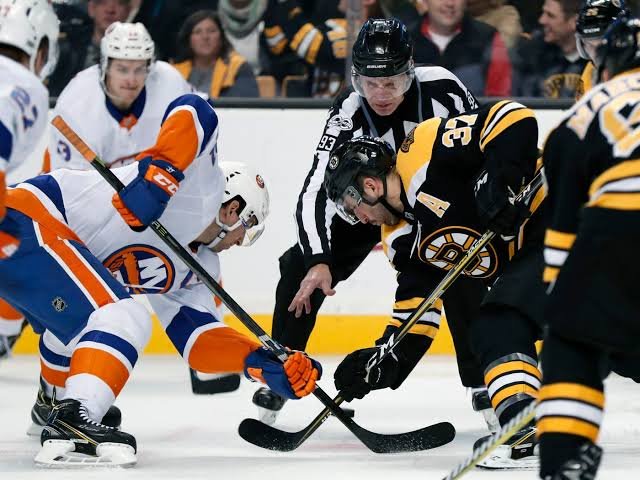 Islanders vs Bruins