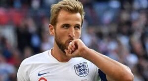 Harry Kane: Where is playing| Sucks| Transfer| Net Worth| Age