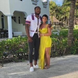 Derrick Henry: Darius leonard| Contract| Wife| Net Worth| Draft