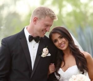 Scott Frost: House| Wife| Kids| Salary| Record by year