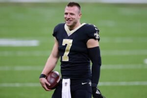 Taysom hill: Contract| Extension| Injury update| Steve young