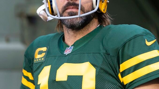 Aaron Rodgers: Engagement off| Is still engaged| Break up