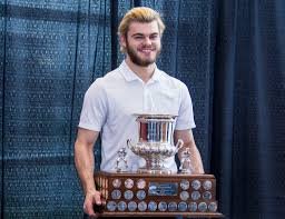 Alex Debrincat: Wife| Contract| Salary| Brother| Wedding