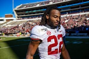 Najee Harris: Is related to franco harris| Is hurt| Contract