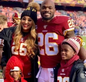 Adrian Peterson: Wife ashley| Wife| Arrested| NFL| Team