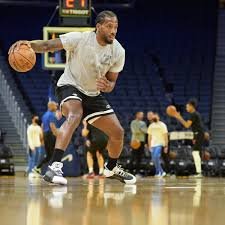 Kawhi Leonard: Who does play for| Is injured| Where is