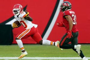 Tyreek Hill: Trade information| Why did chiefs trade| Team
