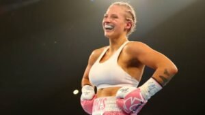 Ebanie Bridges: Nudes| Fight| Weigh in| Hot| Feet