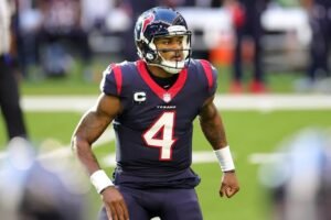 Deshaun Watson: Colts| College| Net Worth| Bucs