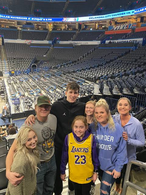 Austin Reaves: Parents| Where is from| College| Highlights - sportsjone