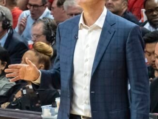 Steve Kerr: Health problems| Dad assassinated| Broke the code