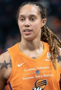 Brittney Griner: What happened| Why is detained| High school