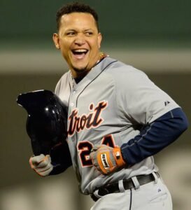 Miguel Cabrera: How many hits does have| Batting average