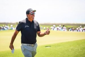 Phil Mickelson: Gambling saudi arabia| Is hurt| Statement