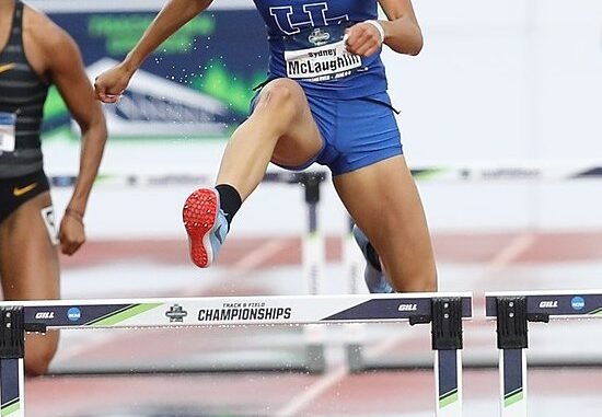 2018_NCAA_Division_I_Outdoor_Track_and_Field_Championships_(27905674877-cropped550x770)