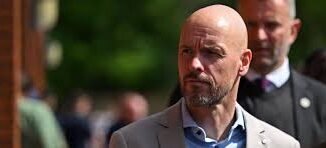 Tyrell Malacia: Transfer| Style of play| Salary| FIFA 22