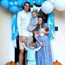 John Isner: Wife height| Wife age| How many children does have