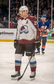 Nathan Mackinnon: College| Number| Contract| Salary| Injury