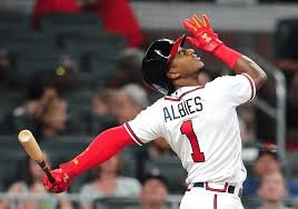 Ozzie Albies: Update| How long will be out| Wife| Position