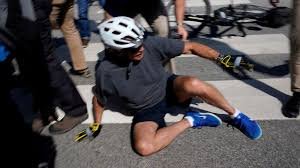 Joe Biden: Fell down| Bike| Falls off bicycle| Falling on bike