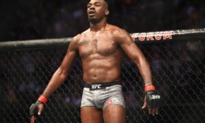 Jon Jones: Record| Toe| Twitter| Reach| Loss| Weight class