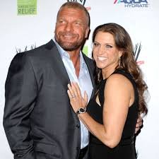 Stephanie Mcmahon: Measurements| Meme| Who is married to