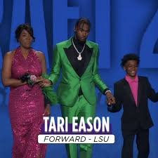 Tari Eason: Parents| Wiki| Highlights| Mom| Position| Transfer