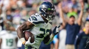 Chris Carson: Neck surgery| Neck xray| Neck brace