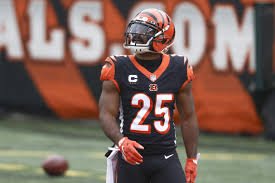 Giovani Bernard: Net worth| Wife| Teams| Injury| Does have a Super Bowl ring