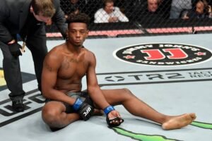 Jamahal Hill: Arm injury| Record| Knockout| Next Fight