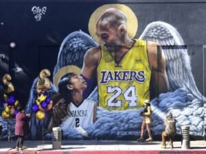 Kobe Bryant: Birthday zodiac| Age of death| Birthday cake