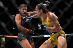 Julianna Pena: Where is she from| Weigh in| Husband