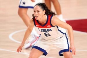 Sue Bird: Career earnings| Family| Spouse| How much does make