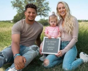Patrick Mahomes: Wife pregnant| What nationality is| Guaranteed money