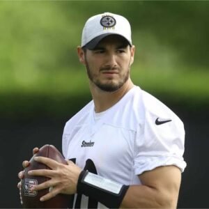 Mitch Trubisky: Parents| Nationality| Girlfriend| Wife| College