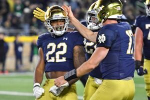 Notre Dame: Hunchback of| Football scores| Football score