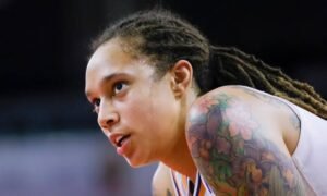 Brittney Griner: Flag the hates| Hates America| Net worth Forbes