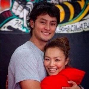 Yu Darvish: Wife pregnant| Ethnic background| Son pitching