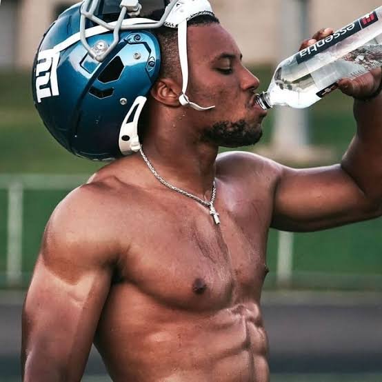 Saquon Barkley Earrings Shirtless Net Worth Is related to charles