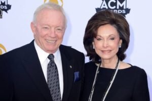 Jerry Jones: Wife| House| Kids| Wiki| Height