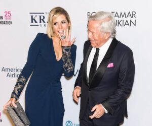 Robert Kraft: Children| Wife| Net worth 2022| Engaged| Family