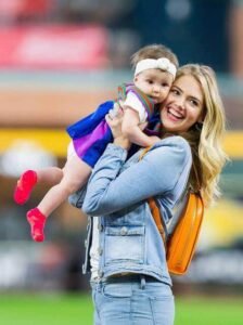 Kate Upton: How many kids does have| Wedding| Astros sweater
