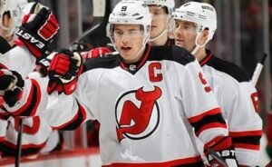 Zach Parise: Contract| Hockeydb| Dad| Net Worth| Wife