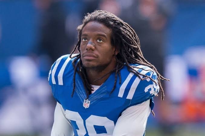 Sergio Brown: Arrested| Who is| Wife| Mother| Net Worth