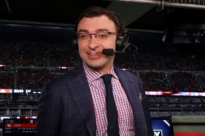 Jason Benetti: Best calls| Disability| Salary| Wife