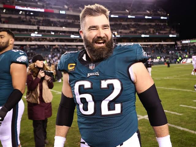 Jason Kelce: How much is worth| Why did retire